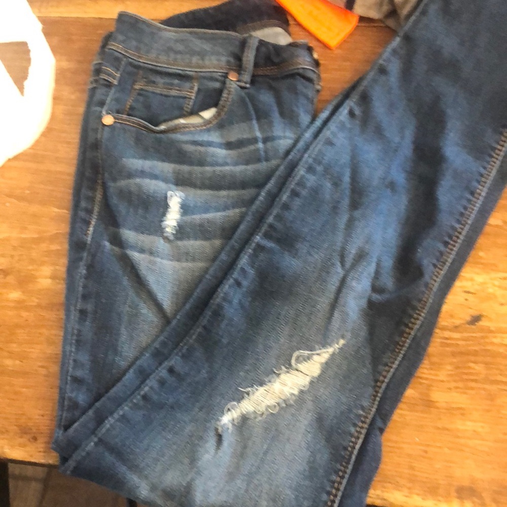 Distressed Jeans - Picture 2 of 2